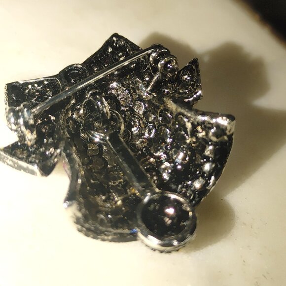 Rhinestone Gems Red Fire Purple Bell Brooch Pin Bow Moving Vintage Silvertone - Picture 2 of 12